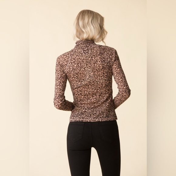 Nanushka Women's Small Raglan Turtleneck Top Mesh Jersey Graphic Animal Latte - Picture 15 of 16